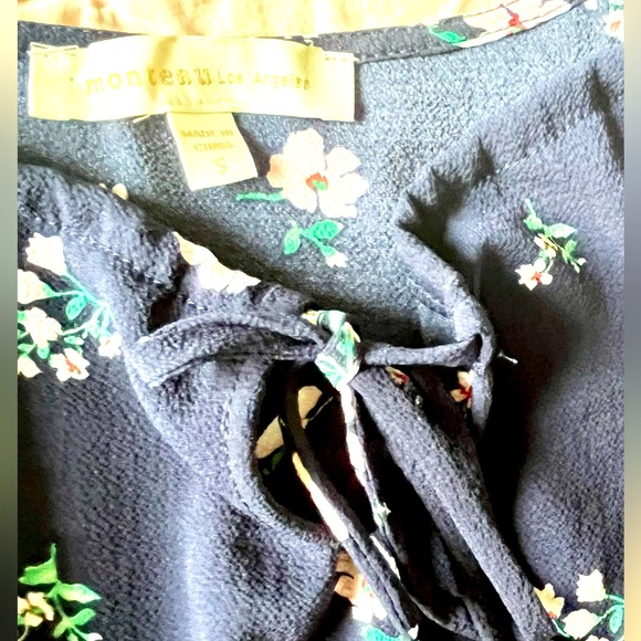 Floral dress - size small (ladies) - Picture 2 of 6